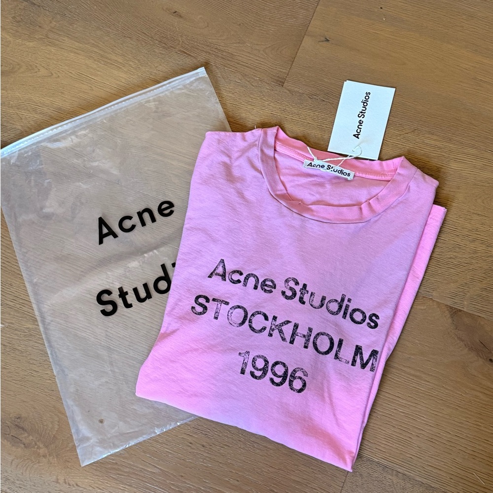 Acne Studios Pink Graphic T-Shirt